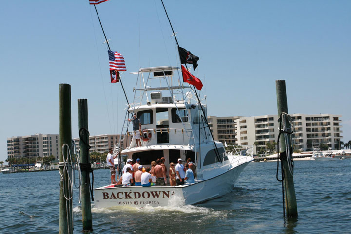 destin fishing boat back down 2 3 720